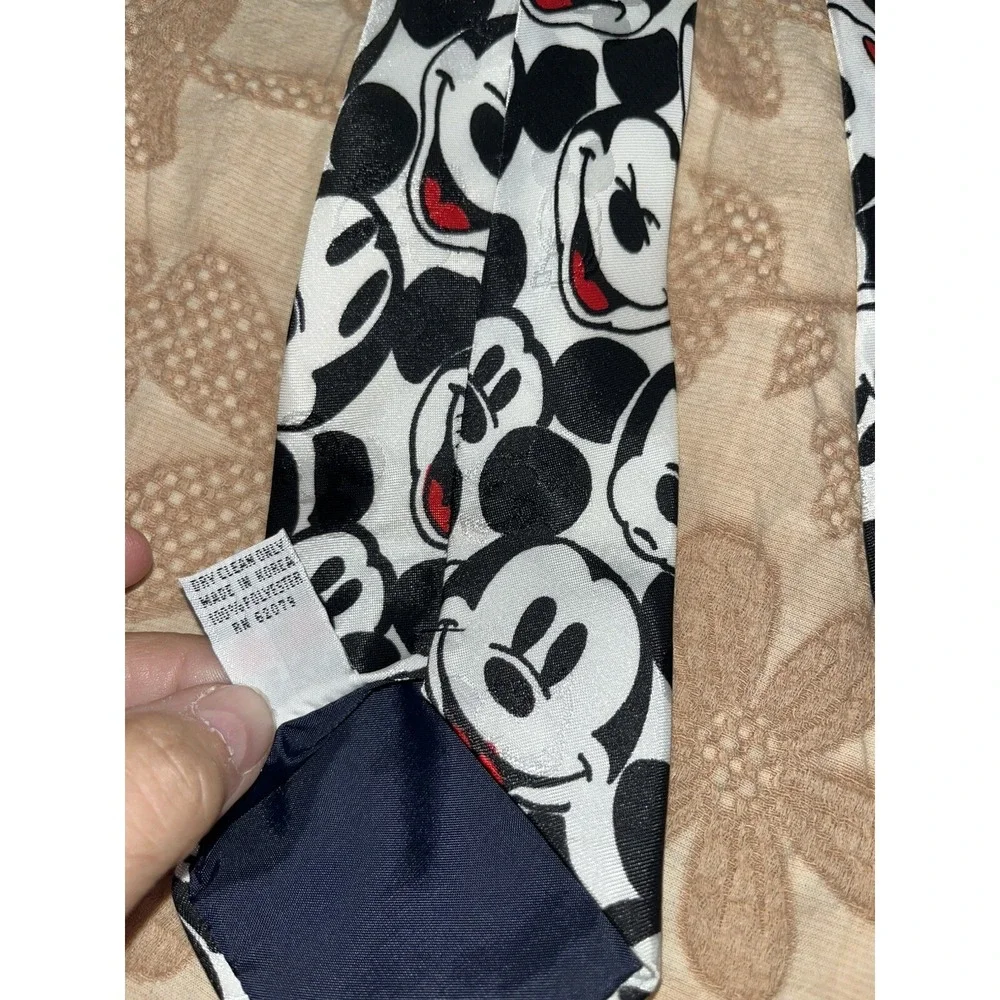 Vintage Balancine Mickey Mouse NeckTie The Tie Works Disney Black And White VTG‎